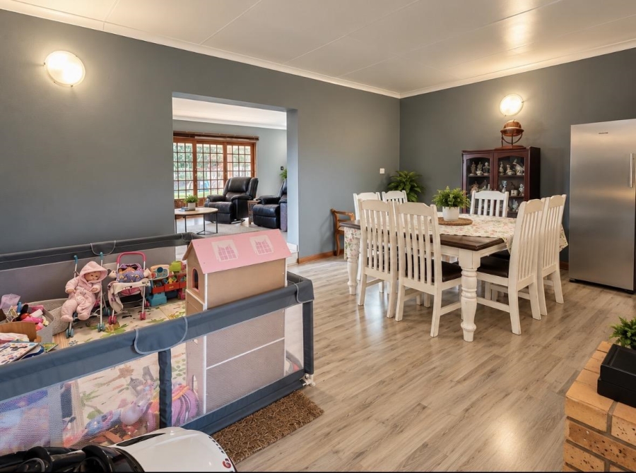 4 Bedroom Property for Sale in Pellissier Free State